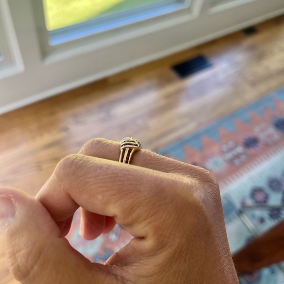 Vintage Ruby and 14k gold knot ring - Picture 3 of 4